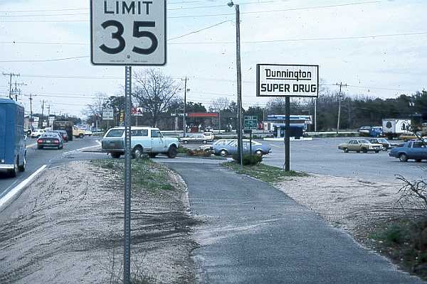 8505N10R36Rte28End.jpg (41477 bytes)
